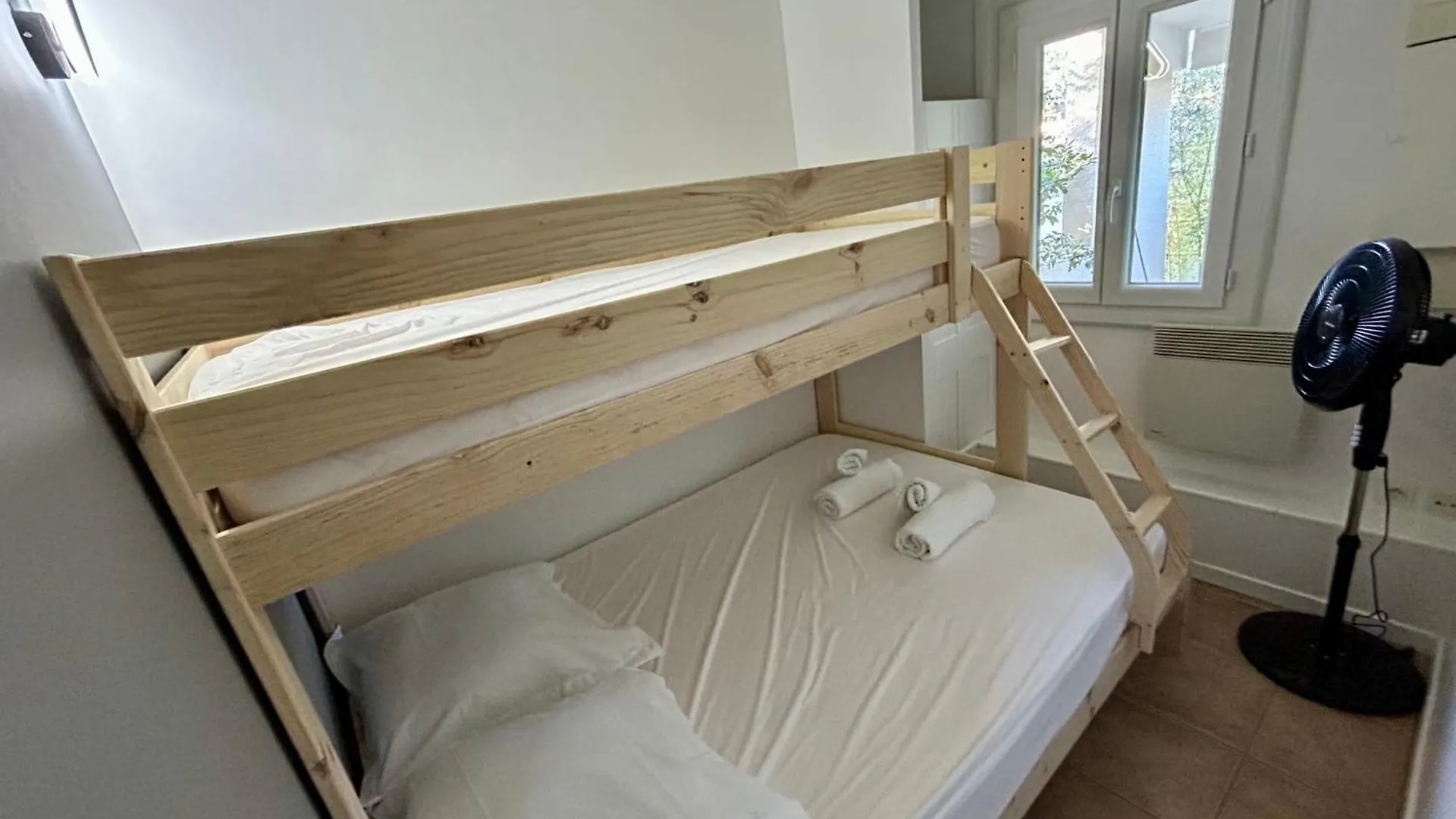 T2 With Sea View - Domaine De La Pinede - Heated Pool Apartment Le Lavandou