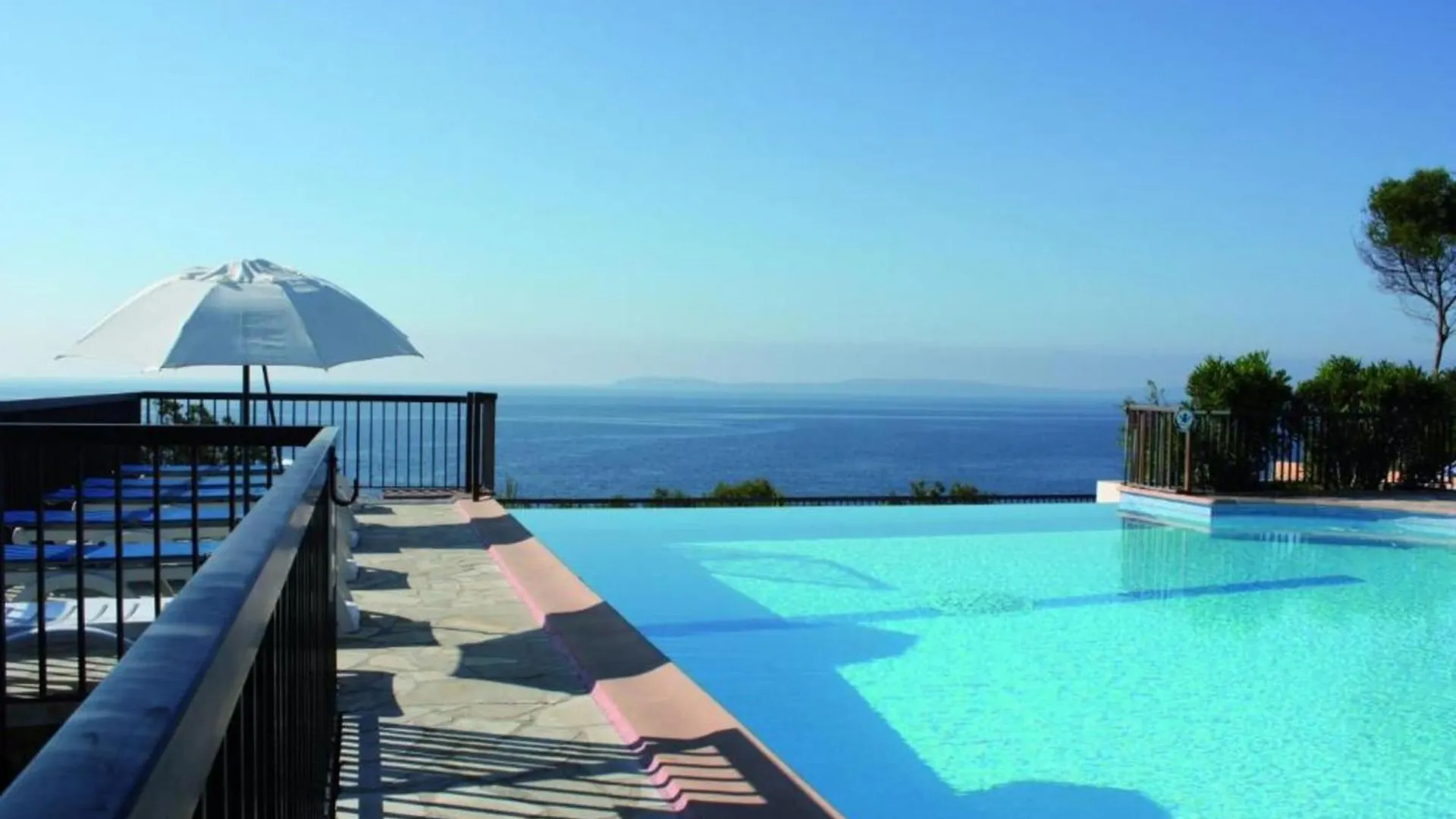 T2 With Sea View - Domaine De La Pinede - Heated Pool Apartment Le Lavandou 0*,