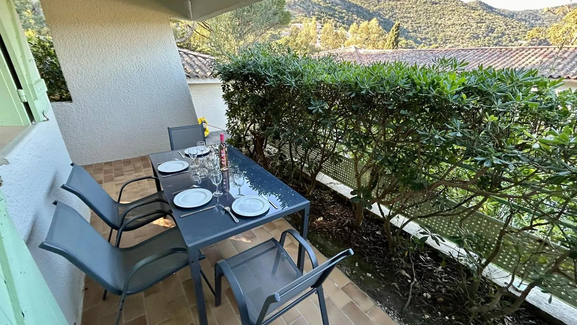 T2 With Sea View - Domaine De La Pinede - Heated Pool Apartment Le Lavandou