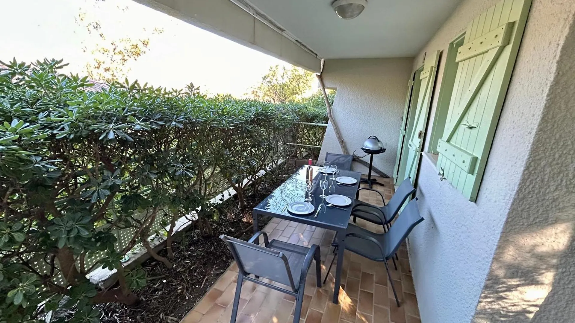 T2 With Sea View - Domaine De La Pinede - Heated Pool Apartment Le Lavandou France